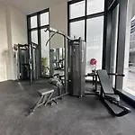 Spacious Pool View Apt In Olympic Park