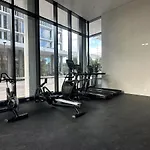 Spacious Pool View Apt In Olympic Park